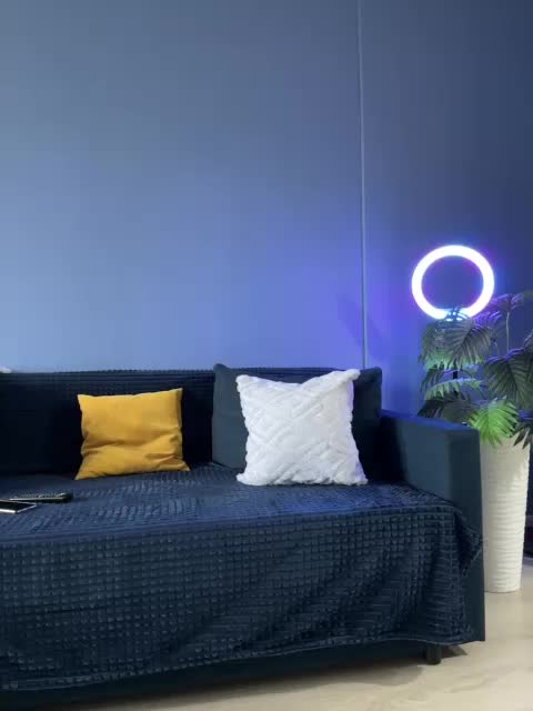 _Mua_ Live Sex December 13, 2025