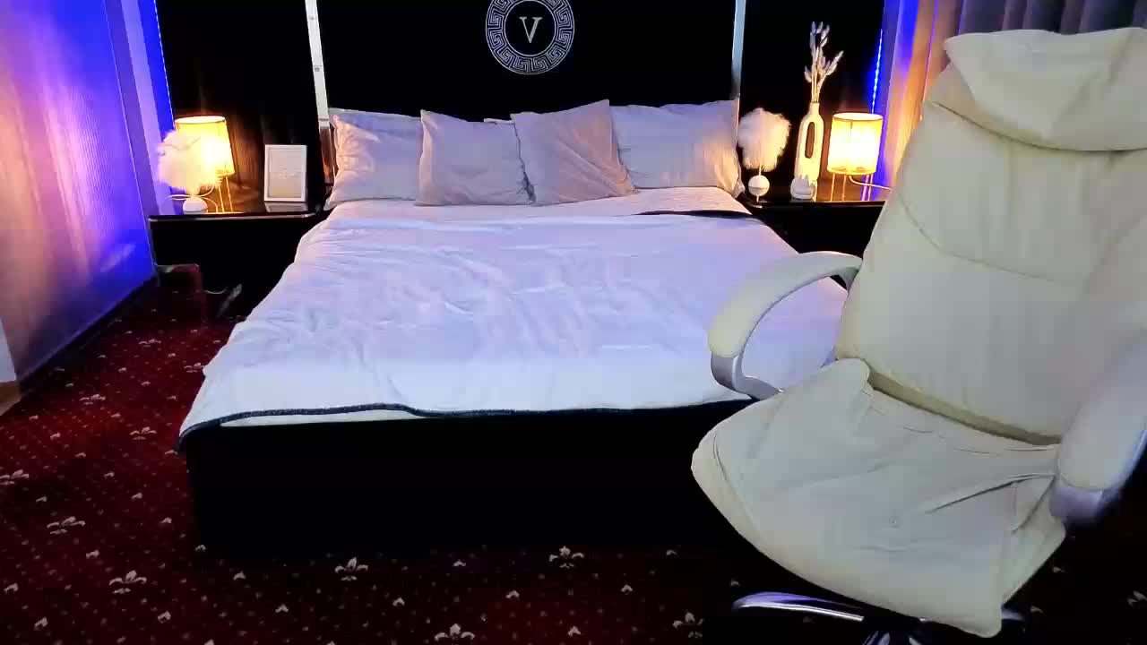 BettyDark Live Sex December 17, 2025