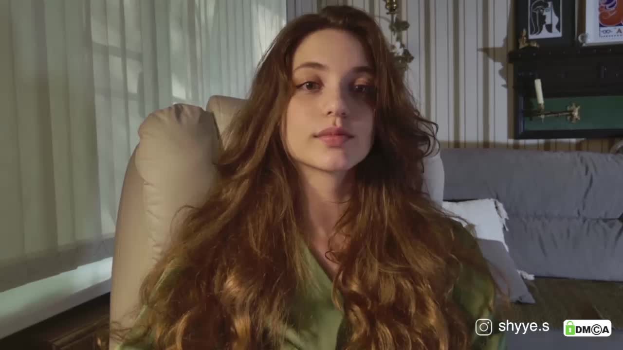 SarahShy Live Sex December 17, 2025