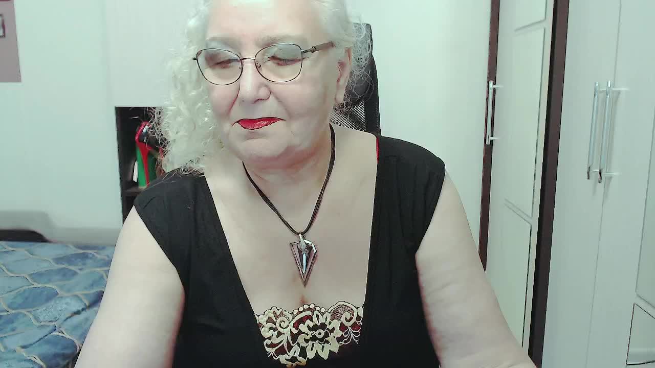 GrannyWants Live Sex December 17, 2025