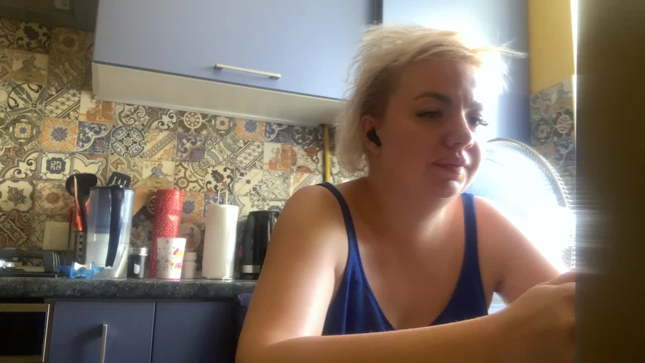 Oksana494 Live Sex December 17, 2025