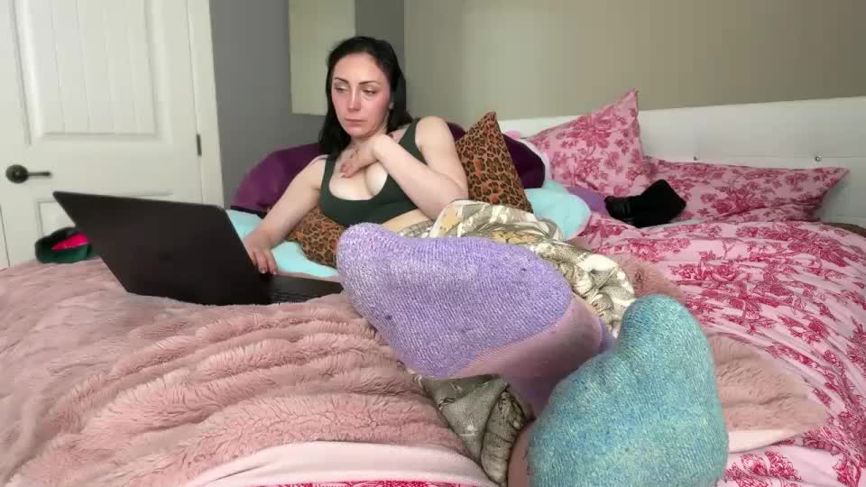 callmelovelie Live Sex December 13, 2025