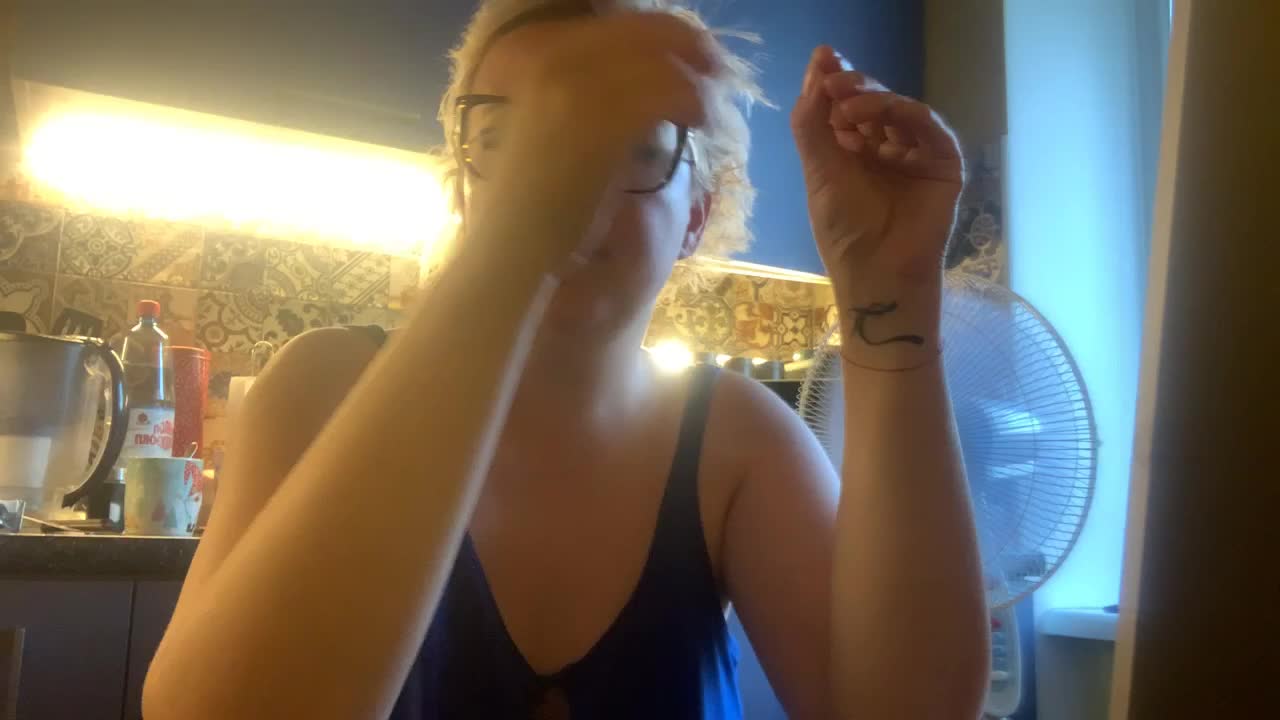 Oksana494 Live Sex December 17, 2025