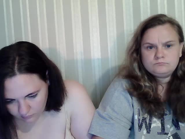 HollyXEva Live Sex December 15, 2025