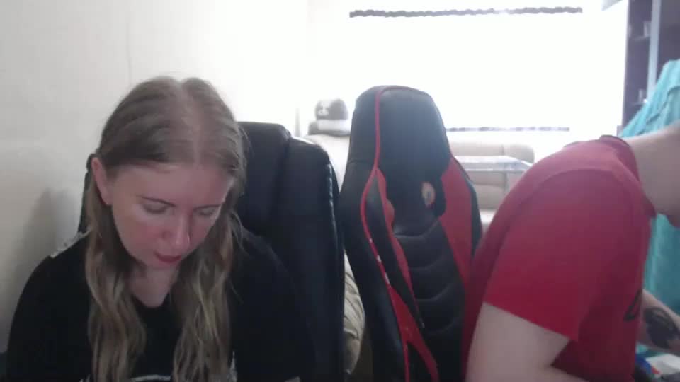 jenisandpeter Live Sex December 14, 2025