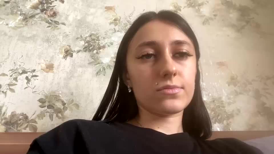 viktoria9898 Live Sex December 14, 2025