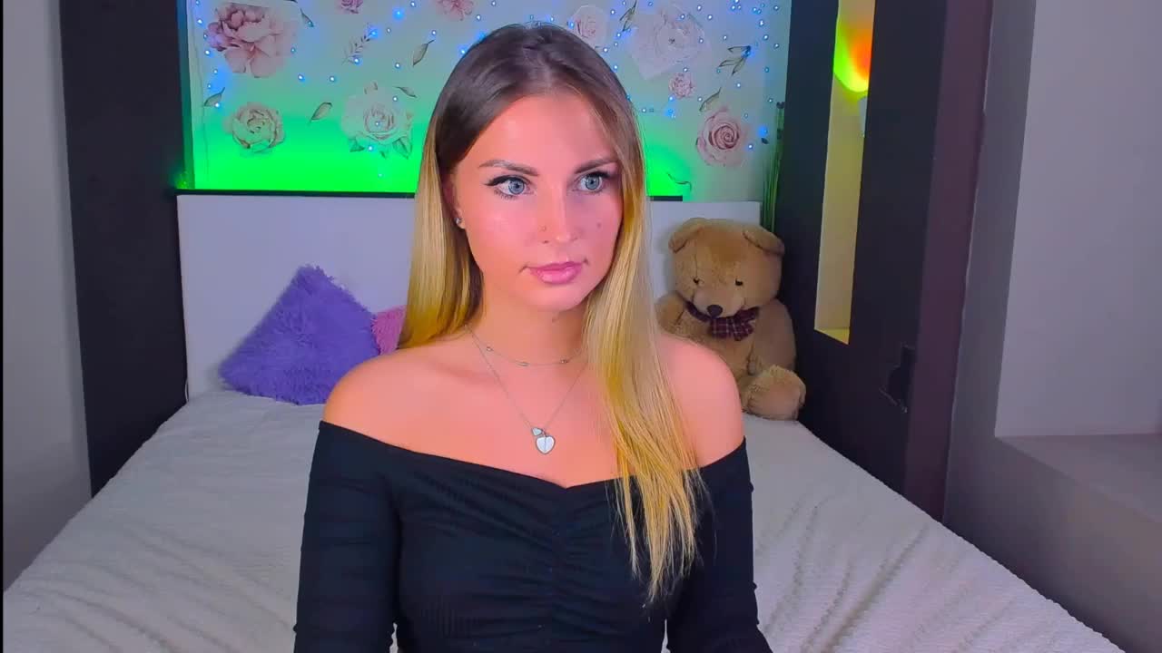 Alisee123 Live Sex December 13, 2025