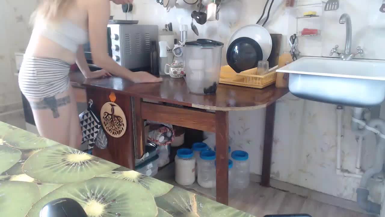 berry252 Live Sex December 14, 2025