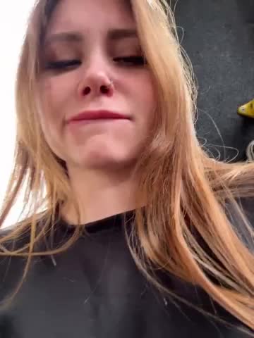 Girls-Leia Live Sex December 13, 2025