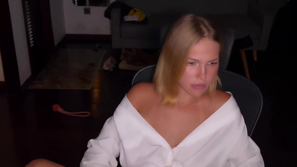 mia_floo Live Sex December 13, 2025