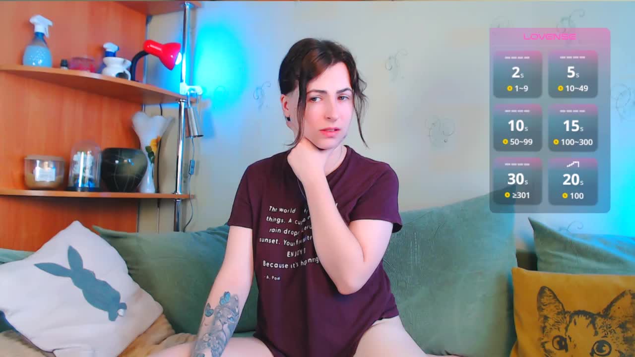 Caroline1995 Live Sex December 17, 2025