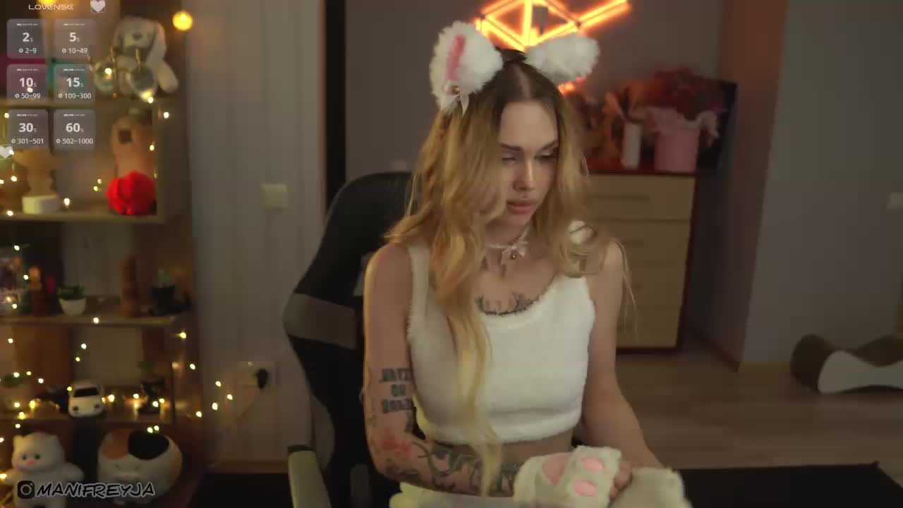 ManiFreyja Live Sex December 14, 2025