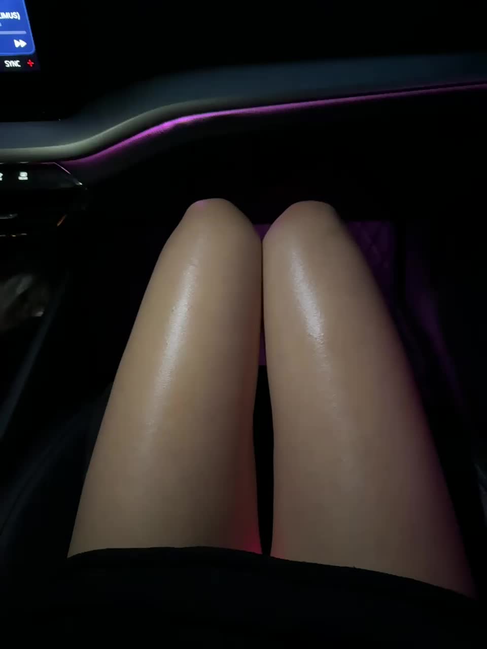 Two-loves1 Live Sex December 17, 2025