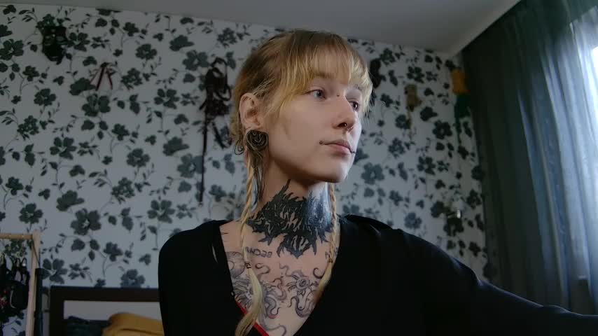 Littlespacemouse Live Sex December 13, 2025