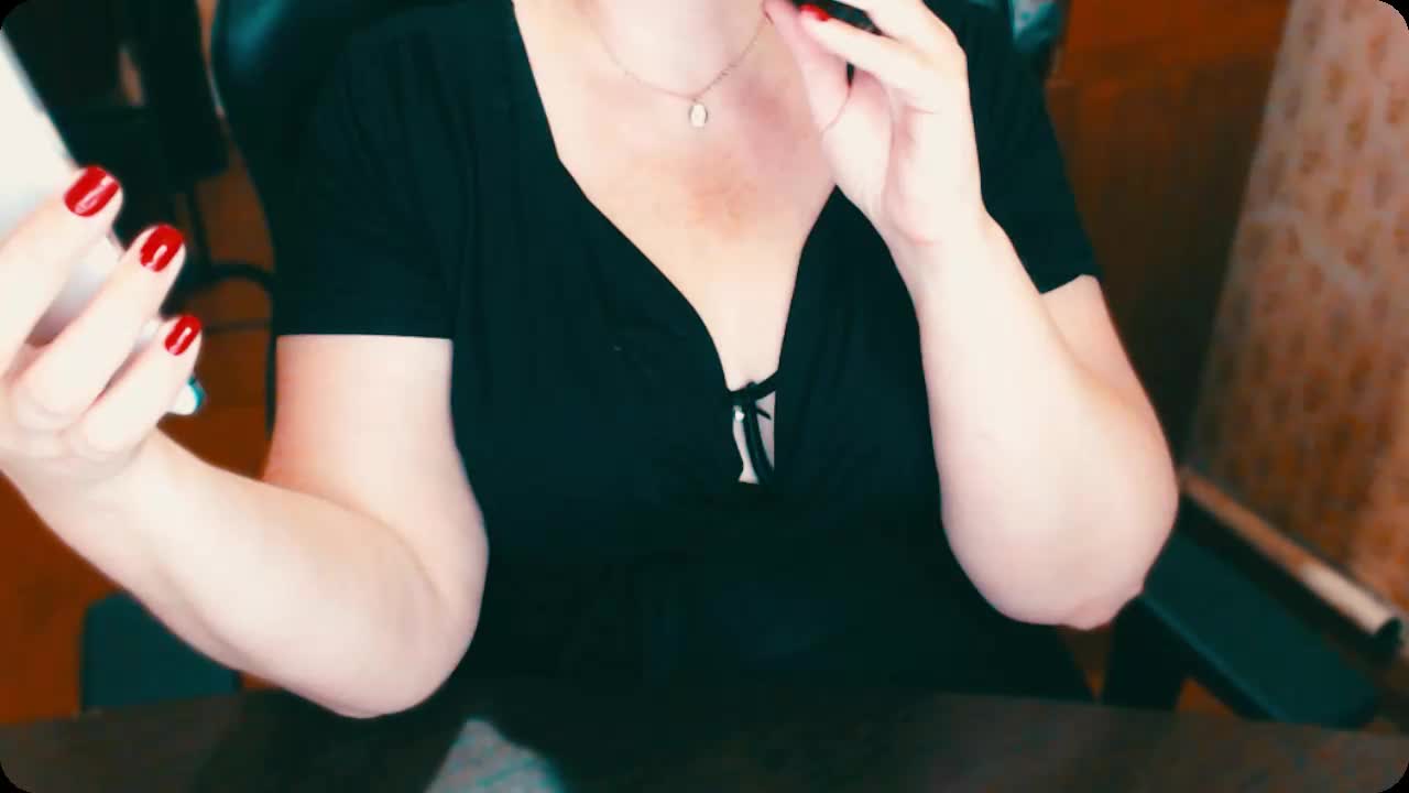 Alisa1917 Live Sex December 14, 2025