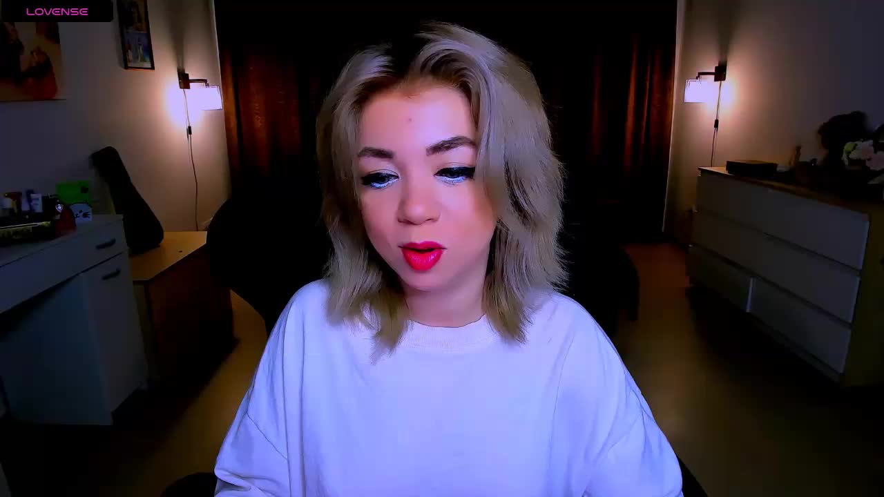 BabyNicole Live Sex December 14, 2025