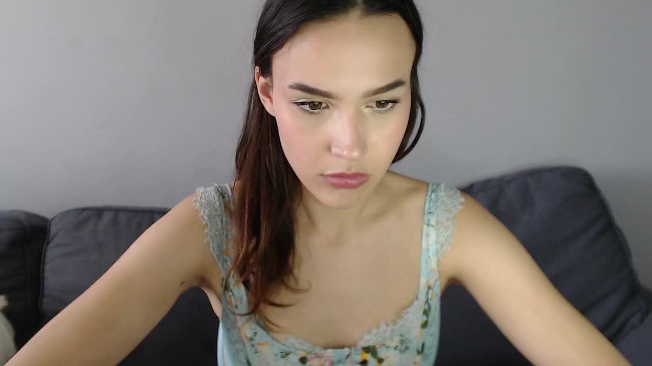 Iloniyaa Live Sex December 13, 2025