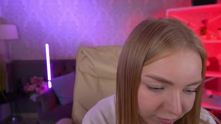 EmilySunshineS Live Sex December 14, 2025