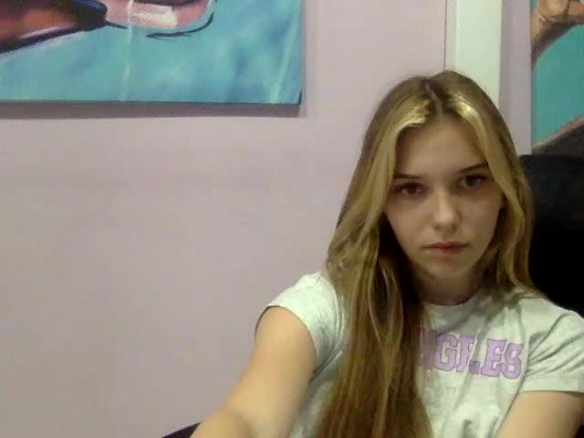 Vikky77 Live Sex August 20, 2025