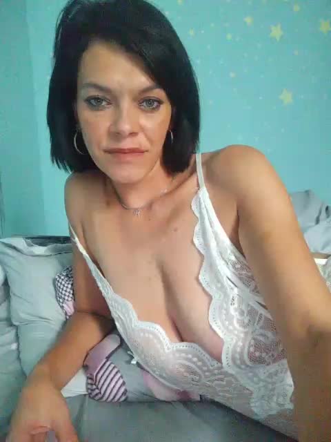 Lois-Lorrie Live Sex December 13, 2025