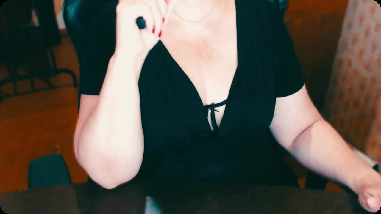 Alisa1917 Live Sex December 14, 2025