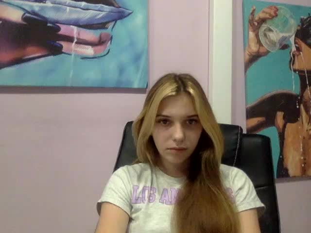 Vikky77 Live Sex August 20, 2025