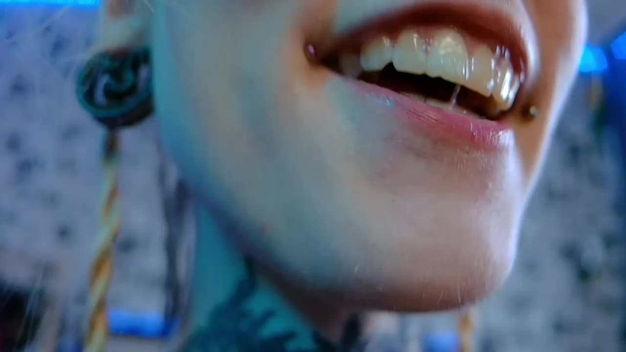 LittleSpaceMouse- Live Sex December 13, 2025