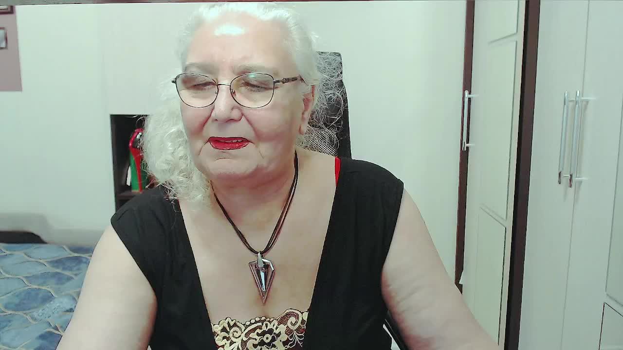 GrannyWants Live Sex December 17, 2025