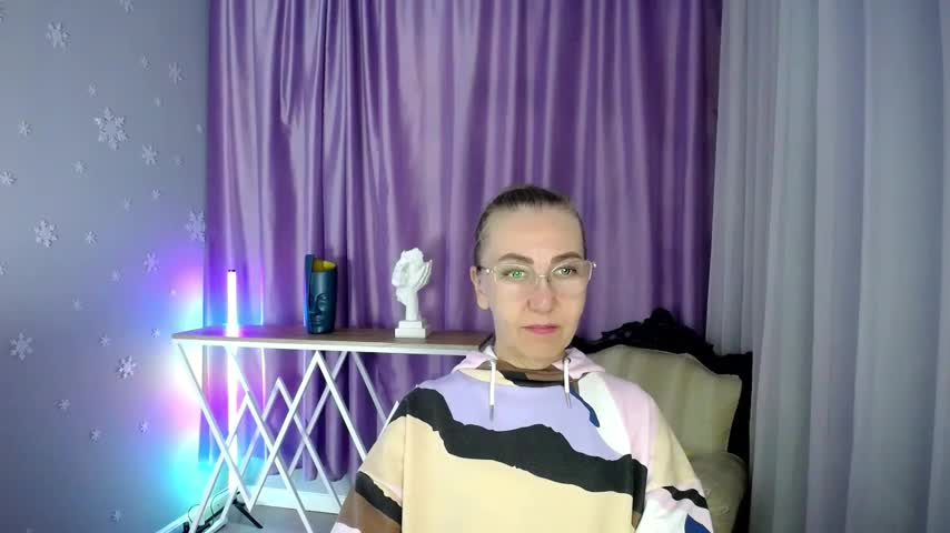 queen_a_n_i Live Sex December 13, 2025