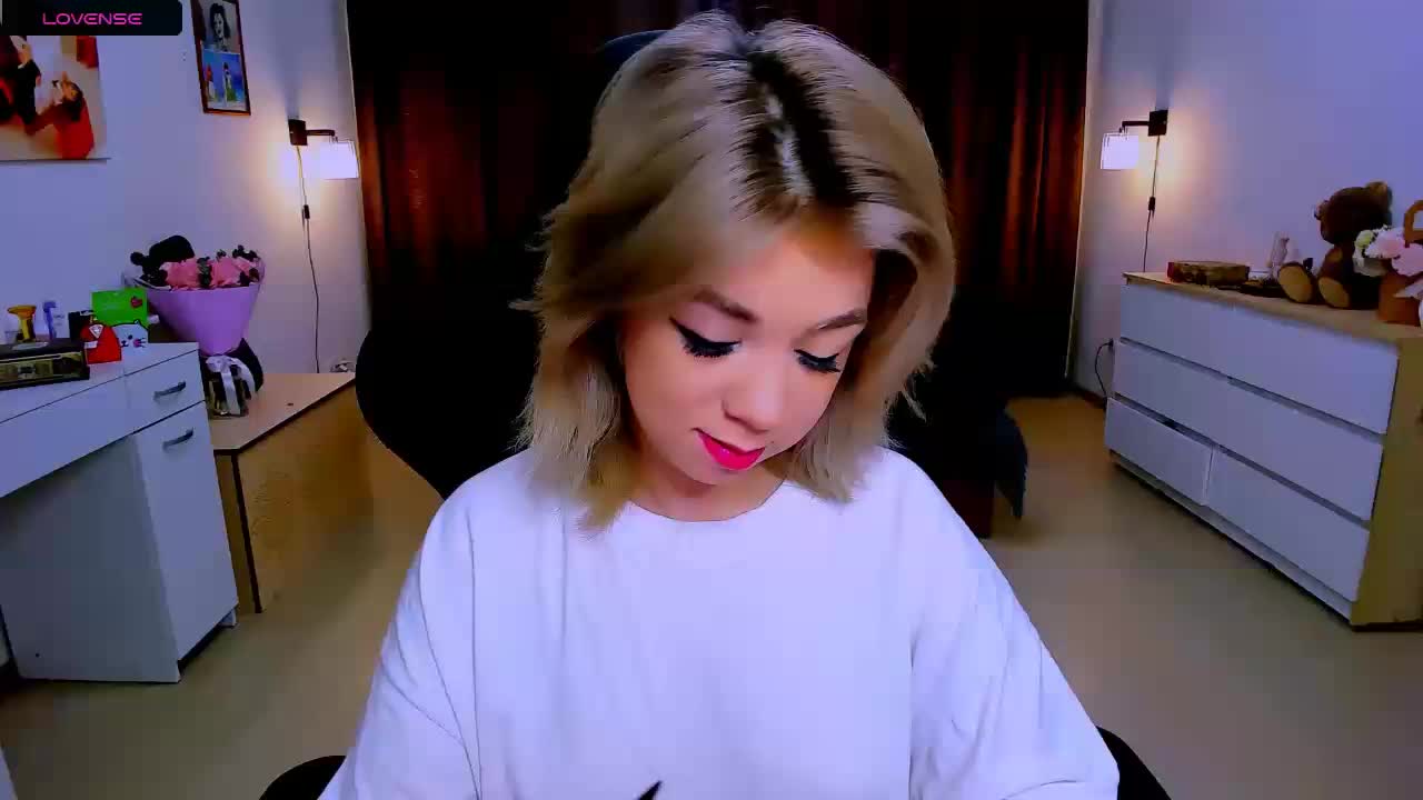 BabyNicole Live Sex December 14, 2025