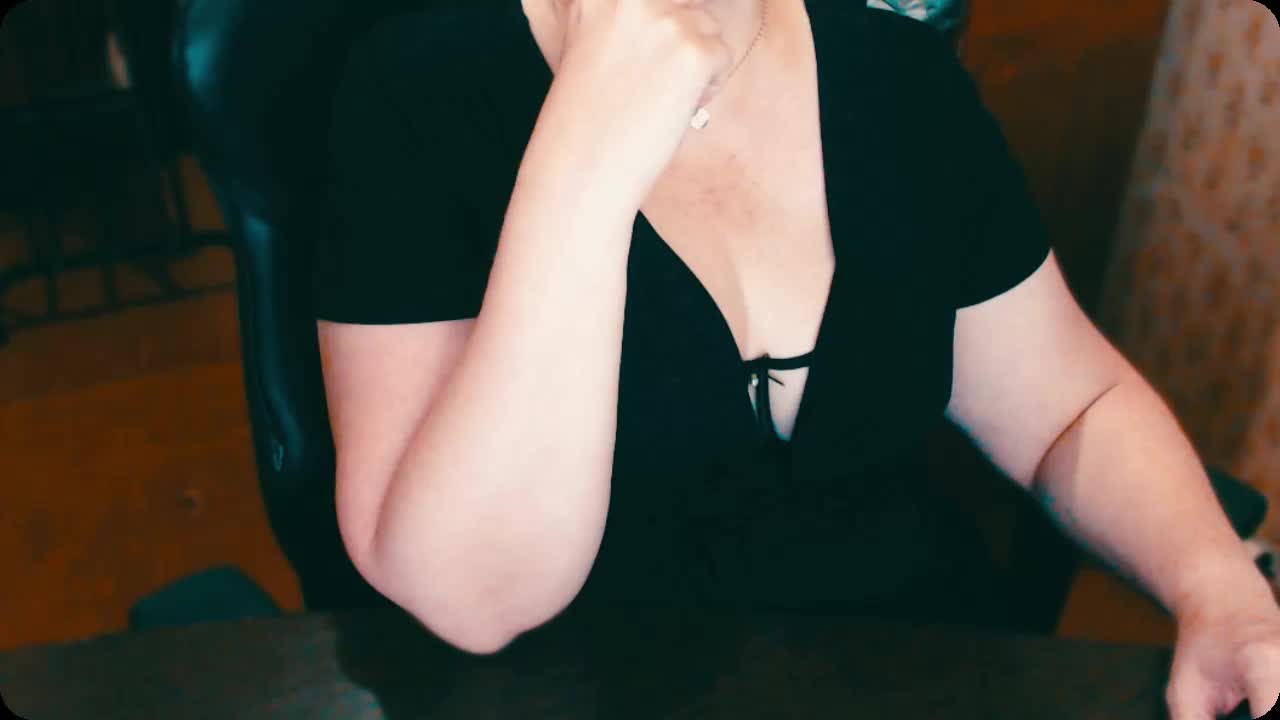 Alisa1917 Live Sex December 14, 2025