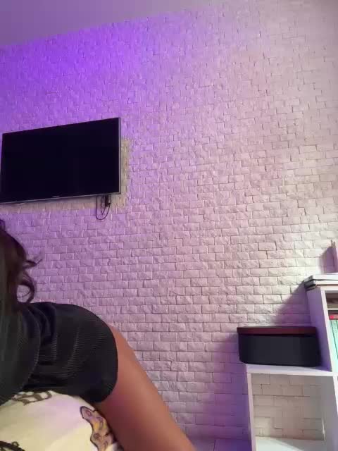 na_prisedala Live Sex December 14, 2025