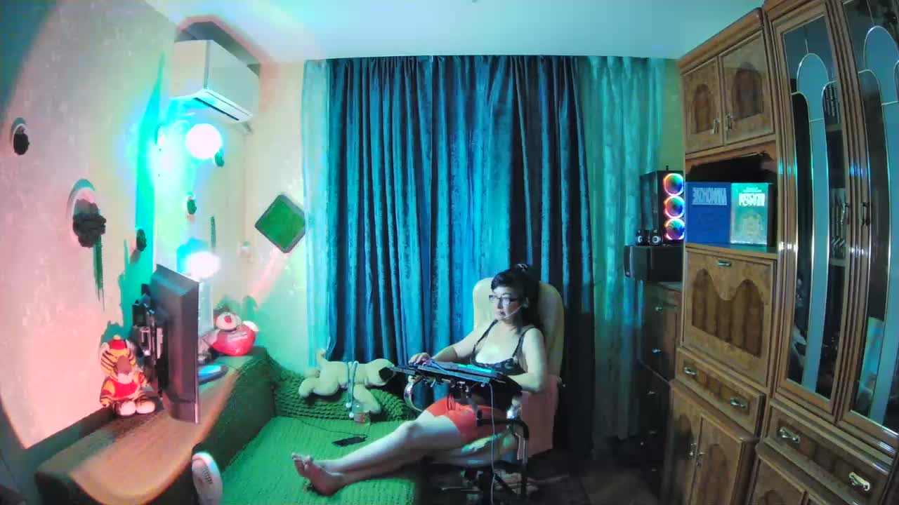 Infodar Live Sex December 15, 2025