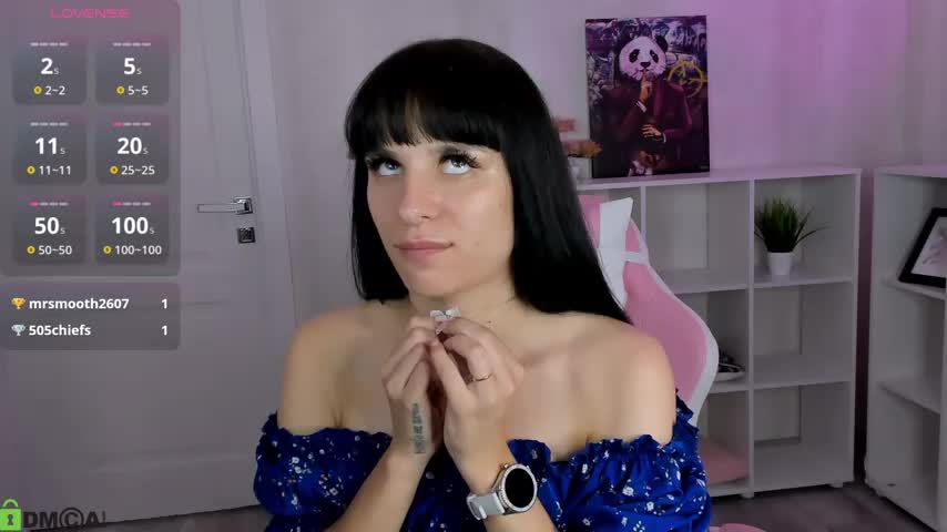 lasly_moon Live Sex December 17, 2025