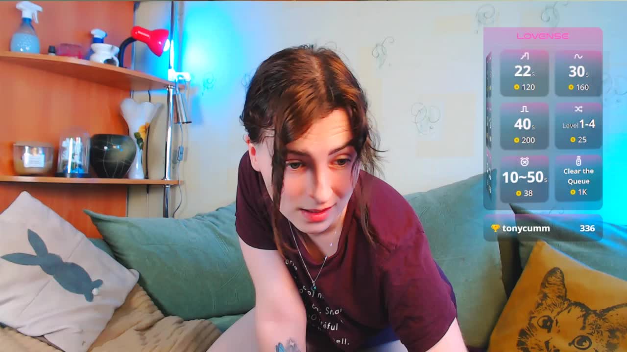 Caroline1995 Live Sex December 17, 2025