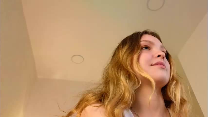 alice_tucci Live Sex December 13, 2025