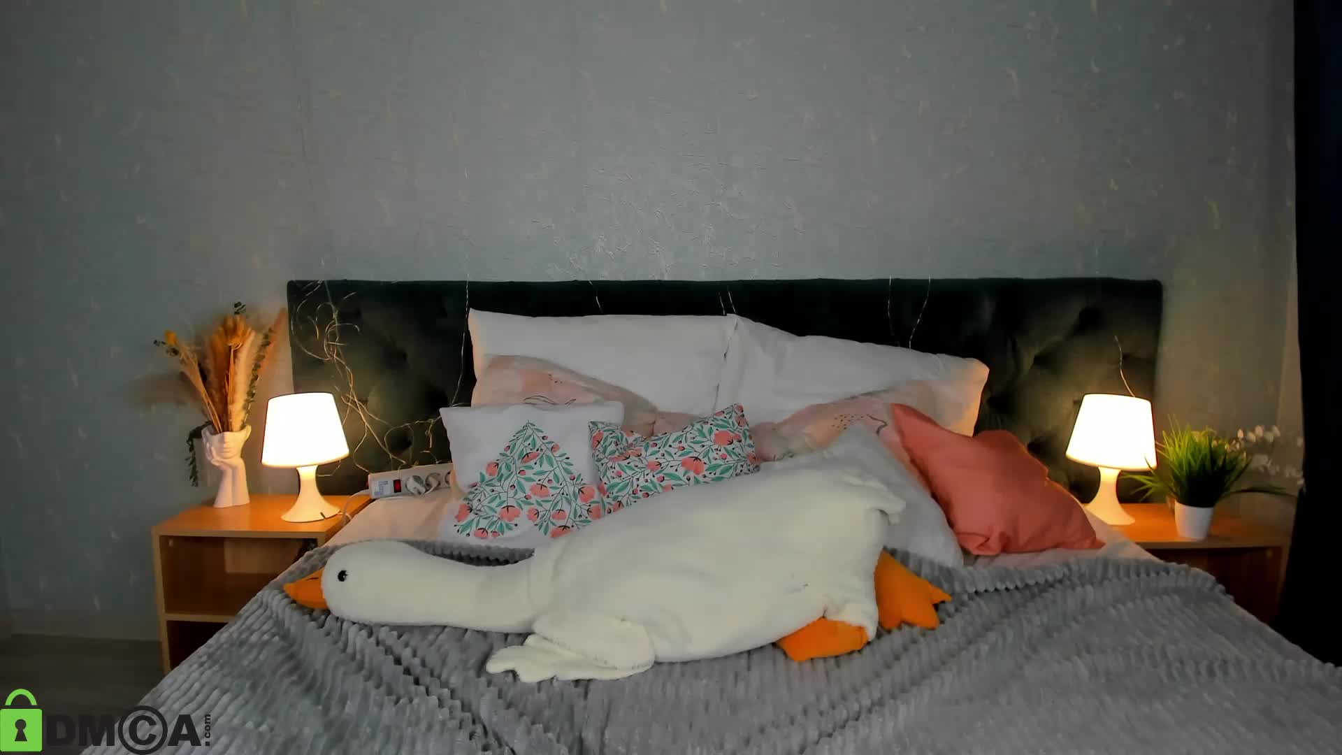 Mia-Dixons Live Sex August 21, 2025