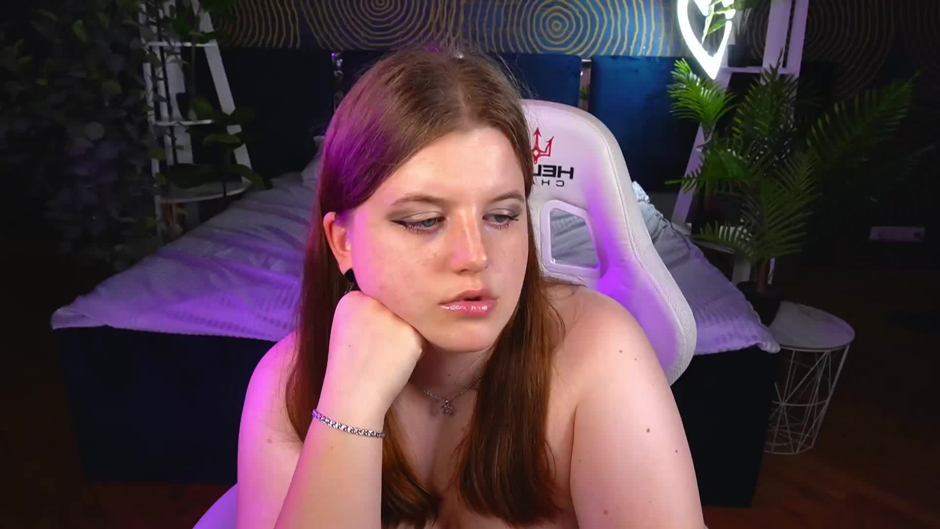 KristiMoons Live Sex December 13, 2025