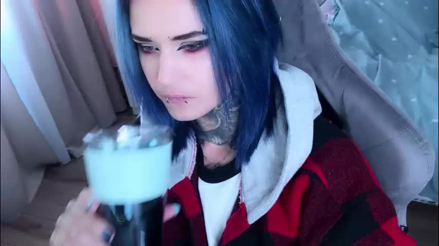 ripper_66 Live Sex December 17, 2025