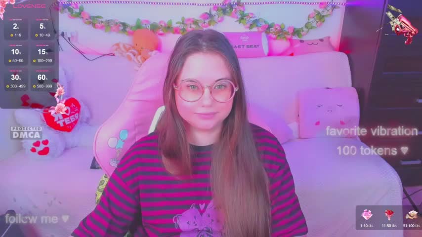 Lolisuccub Live Sex December 17, 2025