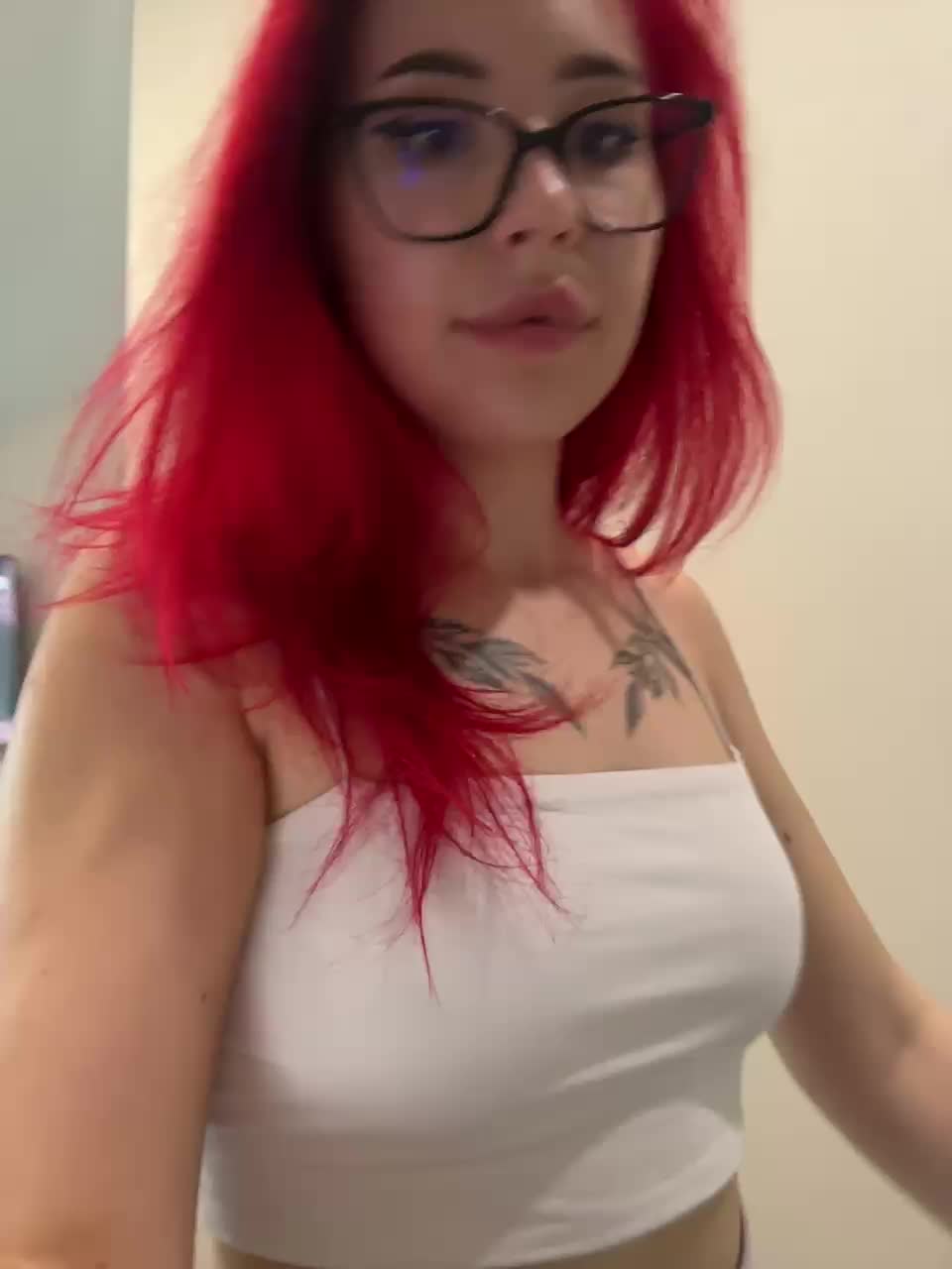 Aliisss Live Sex December 17, 2025