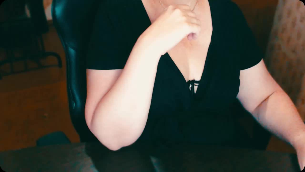 Alisa1917 Live Sex December 14, 2025