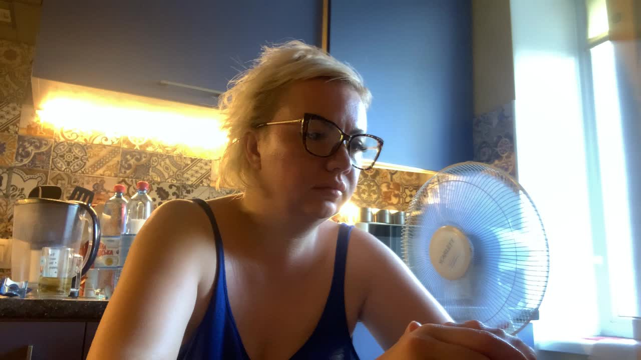 Oksana494 Live Sex December 17, 2025