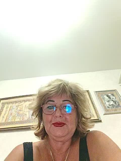 KarinkaSweet Live Sex December 13, 2025