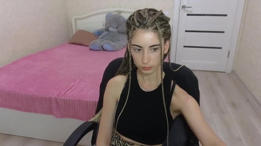 LittleFreya9 Live Sex December 13, 2025