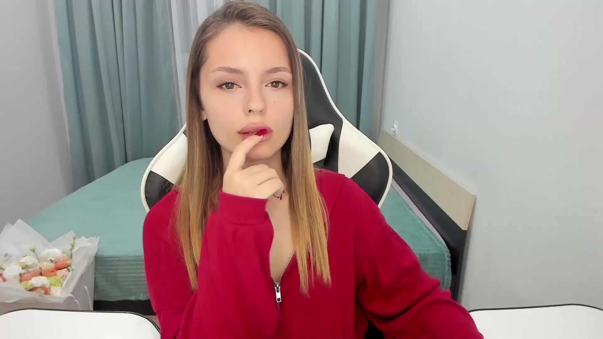 EmilySkout Live Sex December 17, 2025