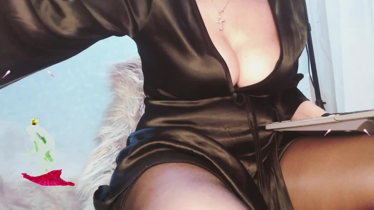 Va-len-cia Live Sex December 15, 2025