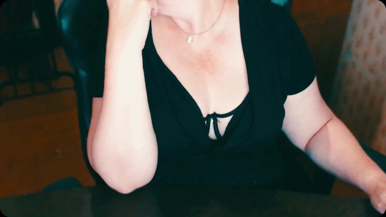 Alisa1917 Live Sex December 14, 2025