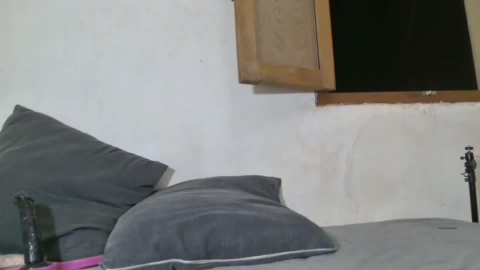 mistressmilly32 Live Sex December 14, 2025