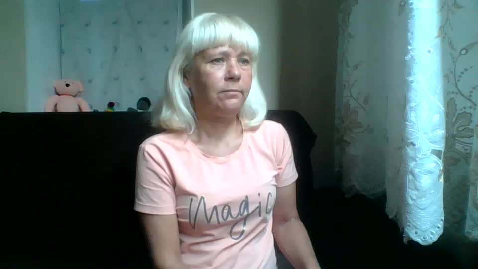 sakura_blonde Live Sex December 17, 2025